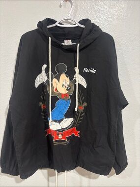 Sherry Best 100% Cotton Black Tee Vintage